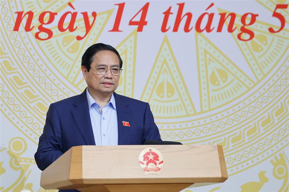 Thủ tướng chỉ đạo lập tổ công tác đặc biệt, mở đợt cao điểm truy quét buôn lậu, hàng giả